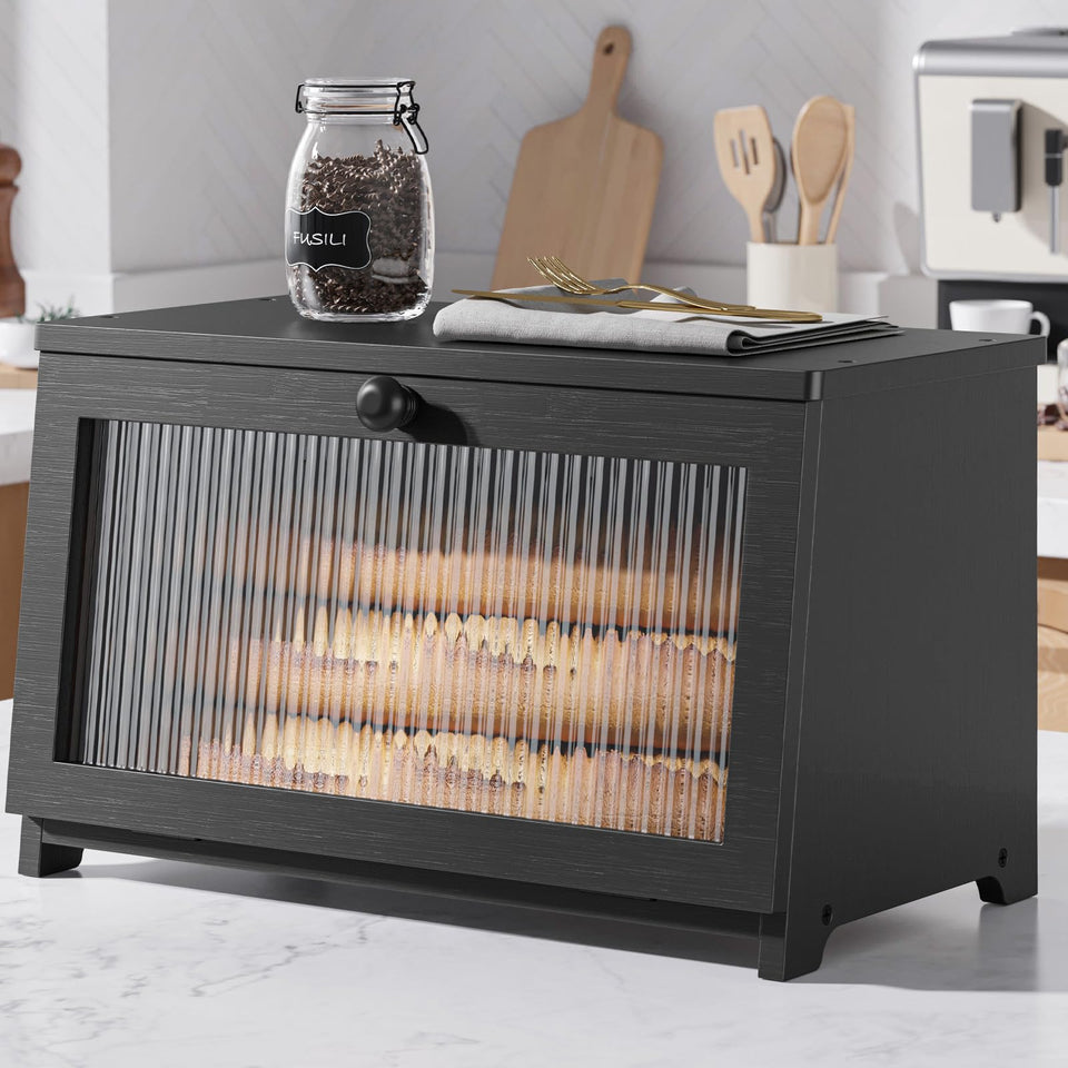 Kitsure Bread Box front view with window showing large capacity