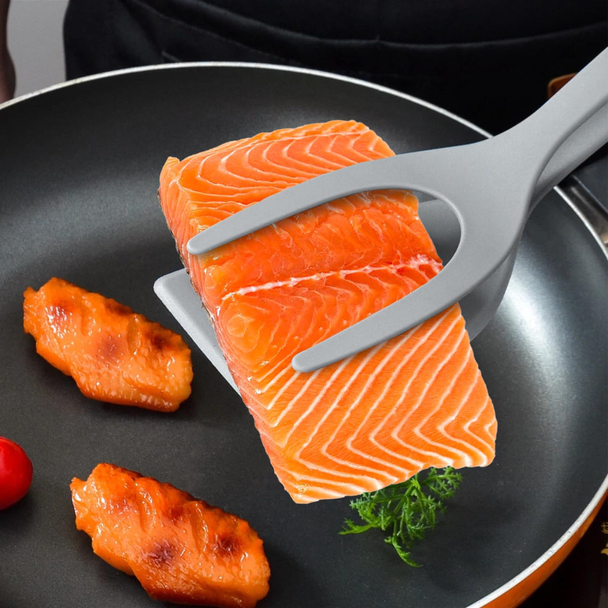 KJG Home kitchen essential for flipping and frying eggs