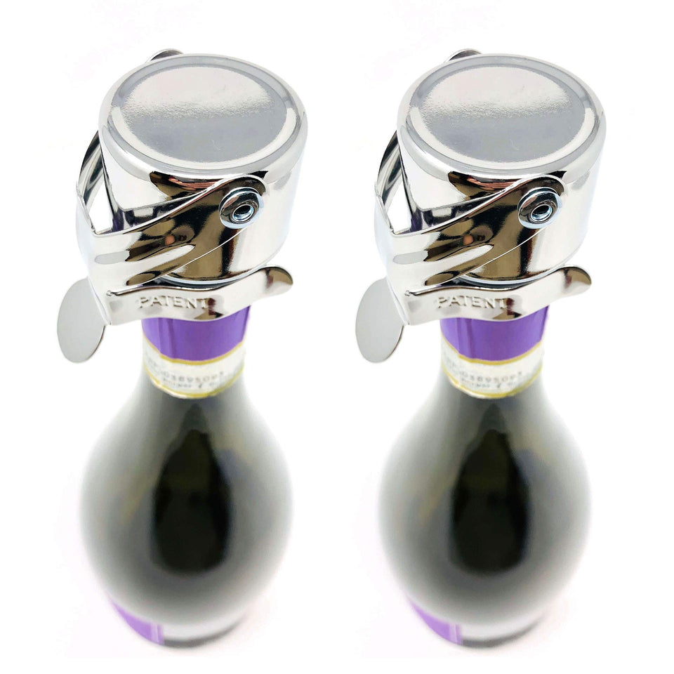 KLOVEO champagne stopper with self-tightening seal preserves fizz on a bottle