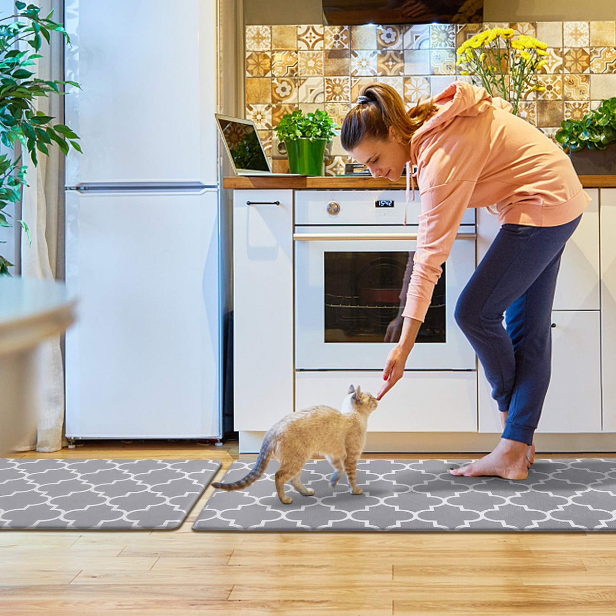 KMAT kitchen mat easy-clean waterproof surface for simple maintenance