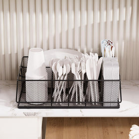 KMUZAWN paper plate organizer supports quick setup at gatherings.