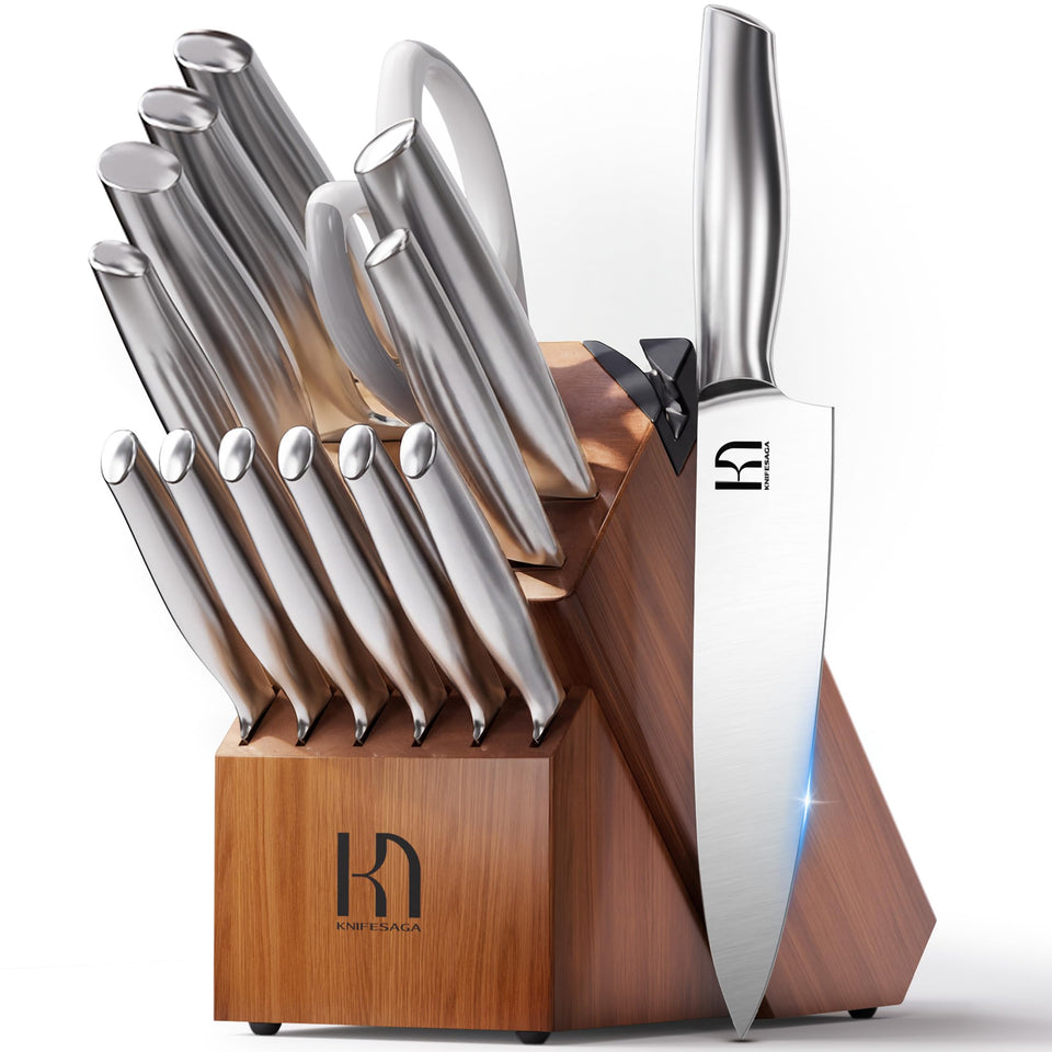 KnifeSaga 14-piece set with acacia block for easy daily slicing