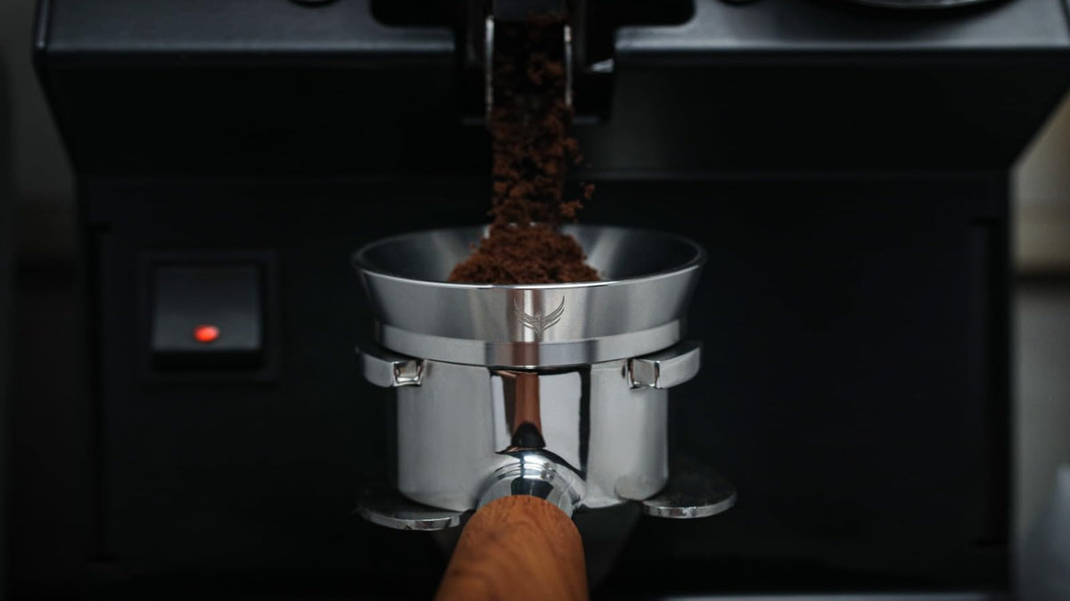 KNODOS 58mm puck screen improves water flow for cleaner espresso extraction