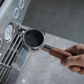American Walnut handle design highlighting durability and reduced wobble