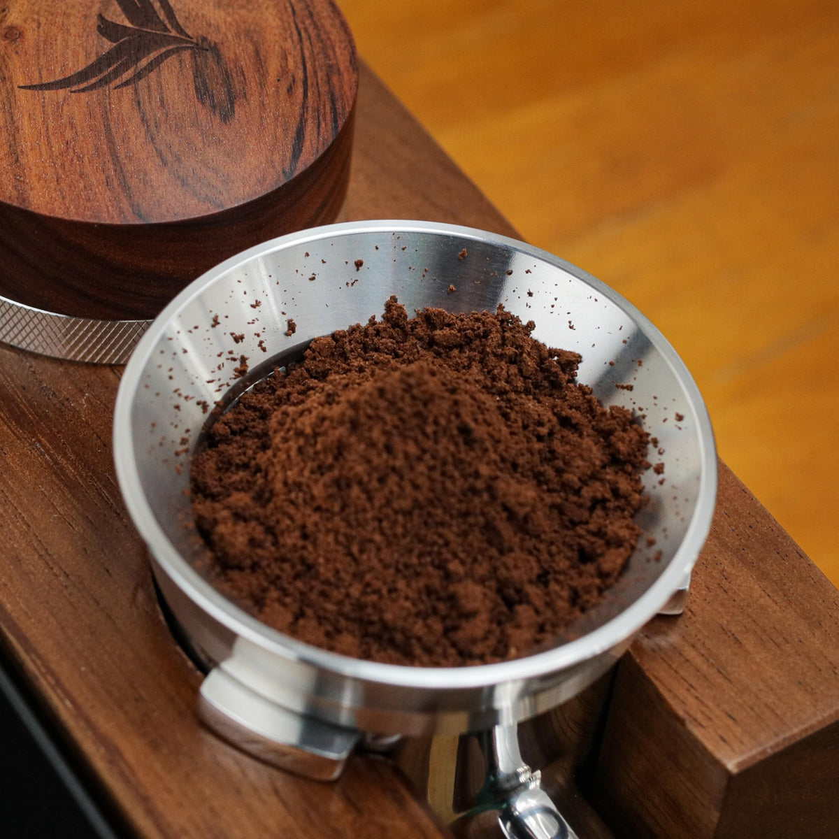 KNODOS barista-grade espresso experience with smoother extractions and balance.