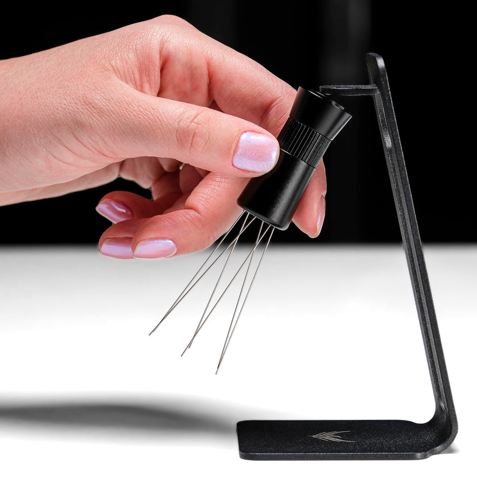KNODOS WDT tool with 0.4mm needle installed for precise distribution