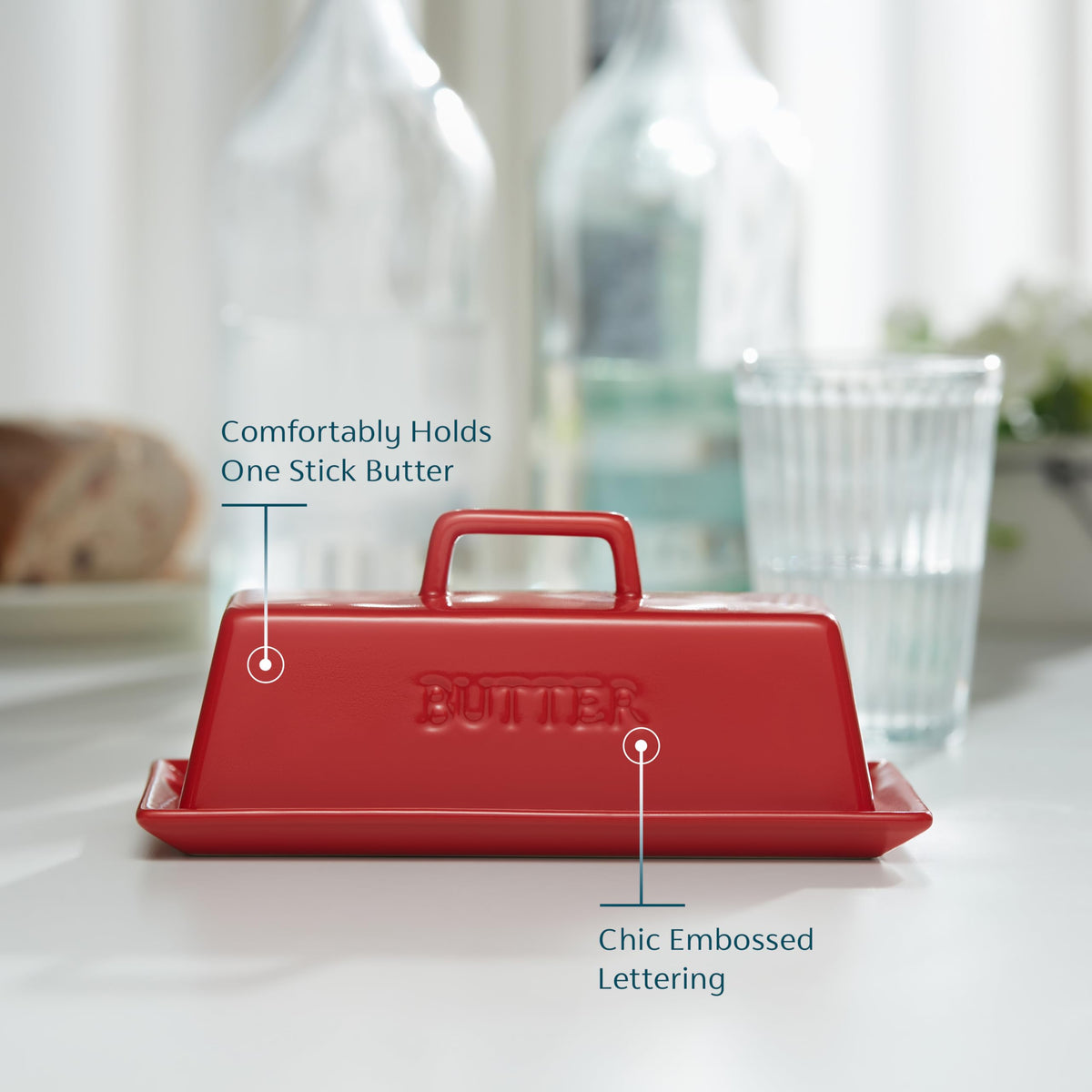 Kook ceramic butter dish top handle simplifies lifting the lid.