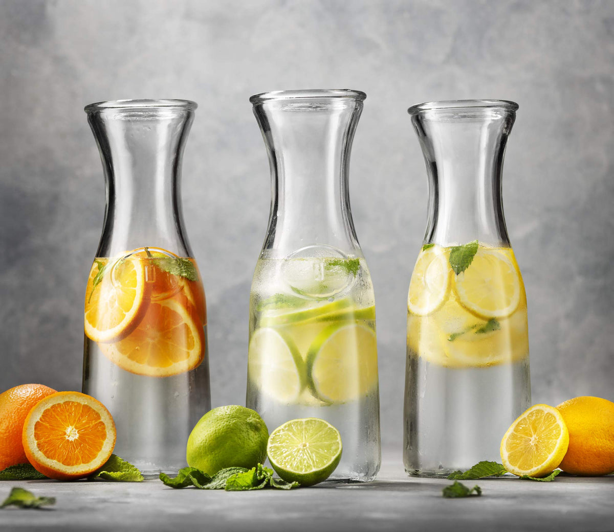 KooK 35-ounce capacity carafe ideal for beverages at parties