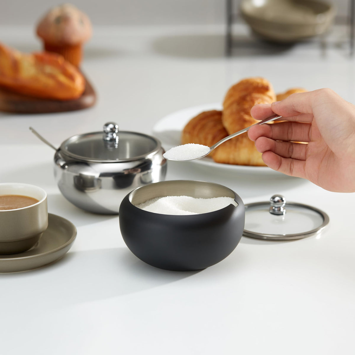 KooK 2-cup capacity sugar bowl keeps sugar ready for coffee