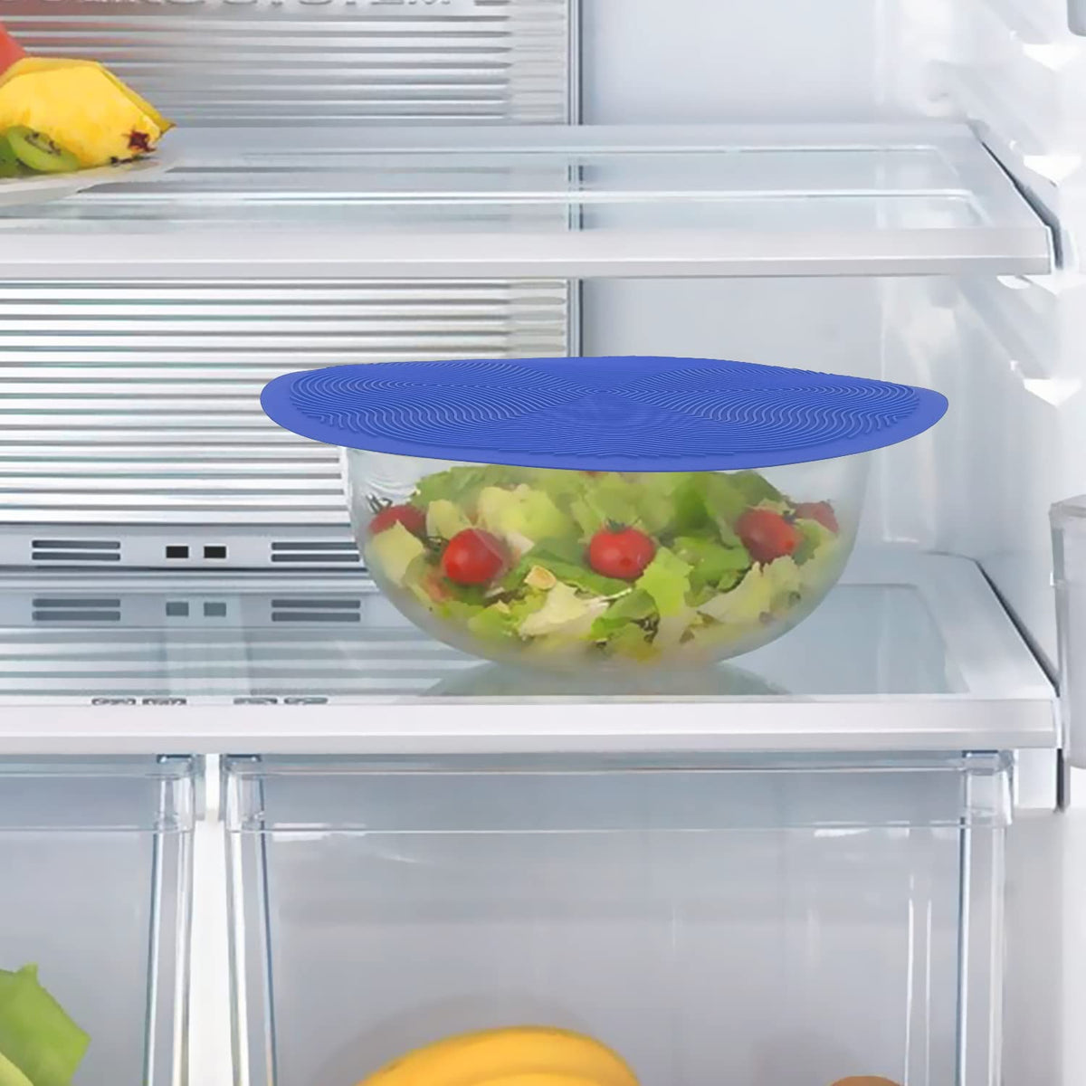 KooMall splatter guard cover keeps cooking mess to a minimum.