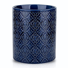 KOOV large-capacity utensil holder keeps your kitchen organized.