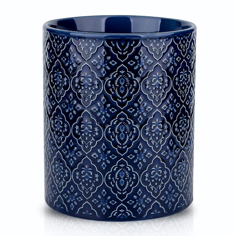 KOOV large-capacity utensil holder keeps your kitchen organized.