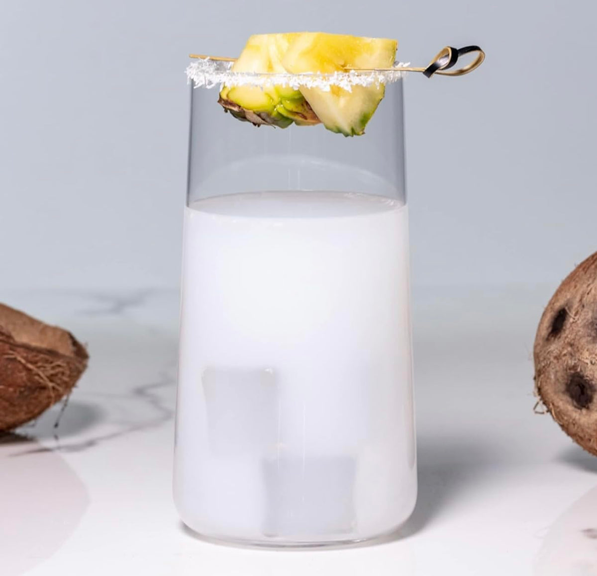 Krosno Avant-Garde 540 ml usable capacity glass for beverages.