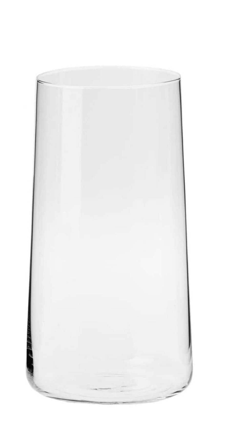 Krosno Avant-Garde stylish tableware glass adds elegance to settings.