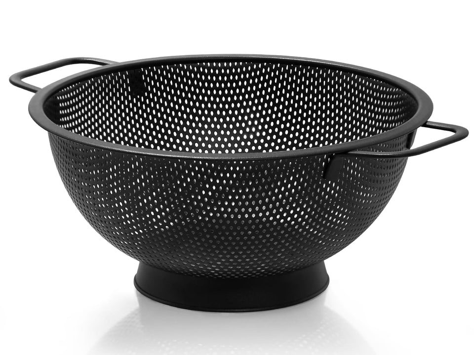 Kteniy black colander full view highlights sturdy 3qt capacity for versatile kitchen tasks like washing pasta and vegetables