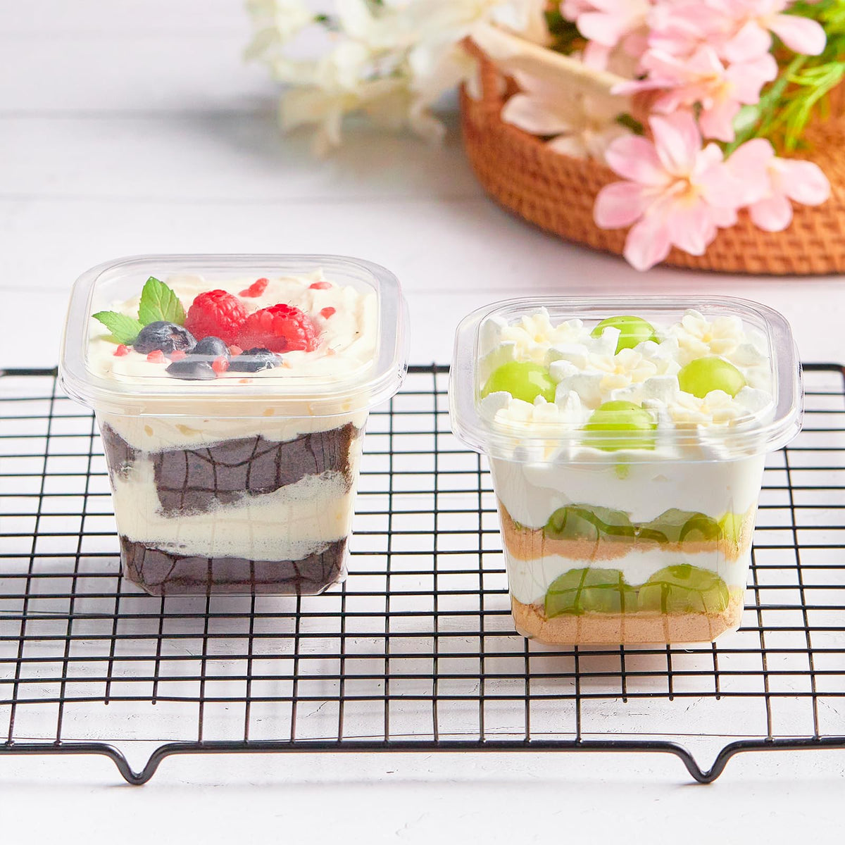 Kucoele 12 oz cups are ideal for banana pudding and tiramisu.