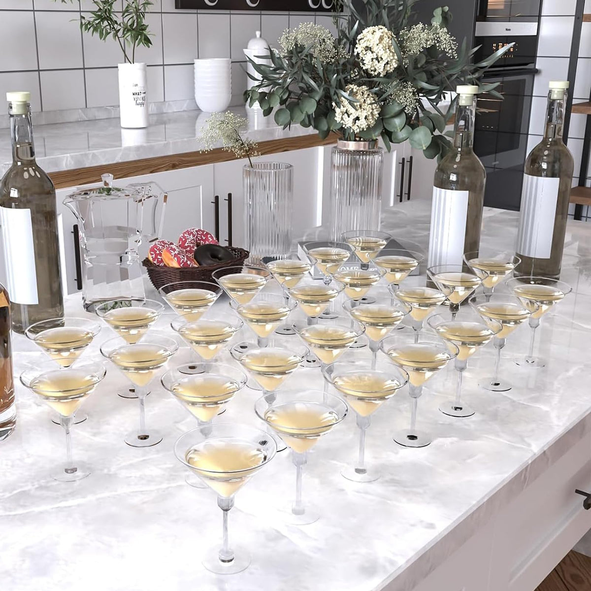 Kucoele BPA-free, food-grade plastic ensures safe partyware