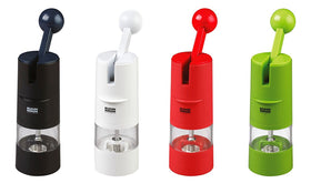 Kuhn Rikon visible contents window helps monitor spice levels.