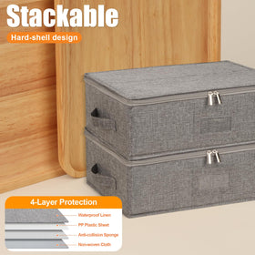 Kukikan hard-shell box with lid shields mugs from bumps and dust