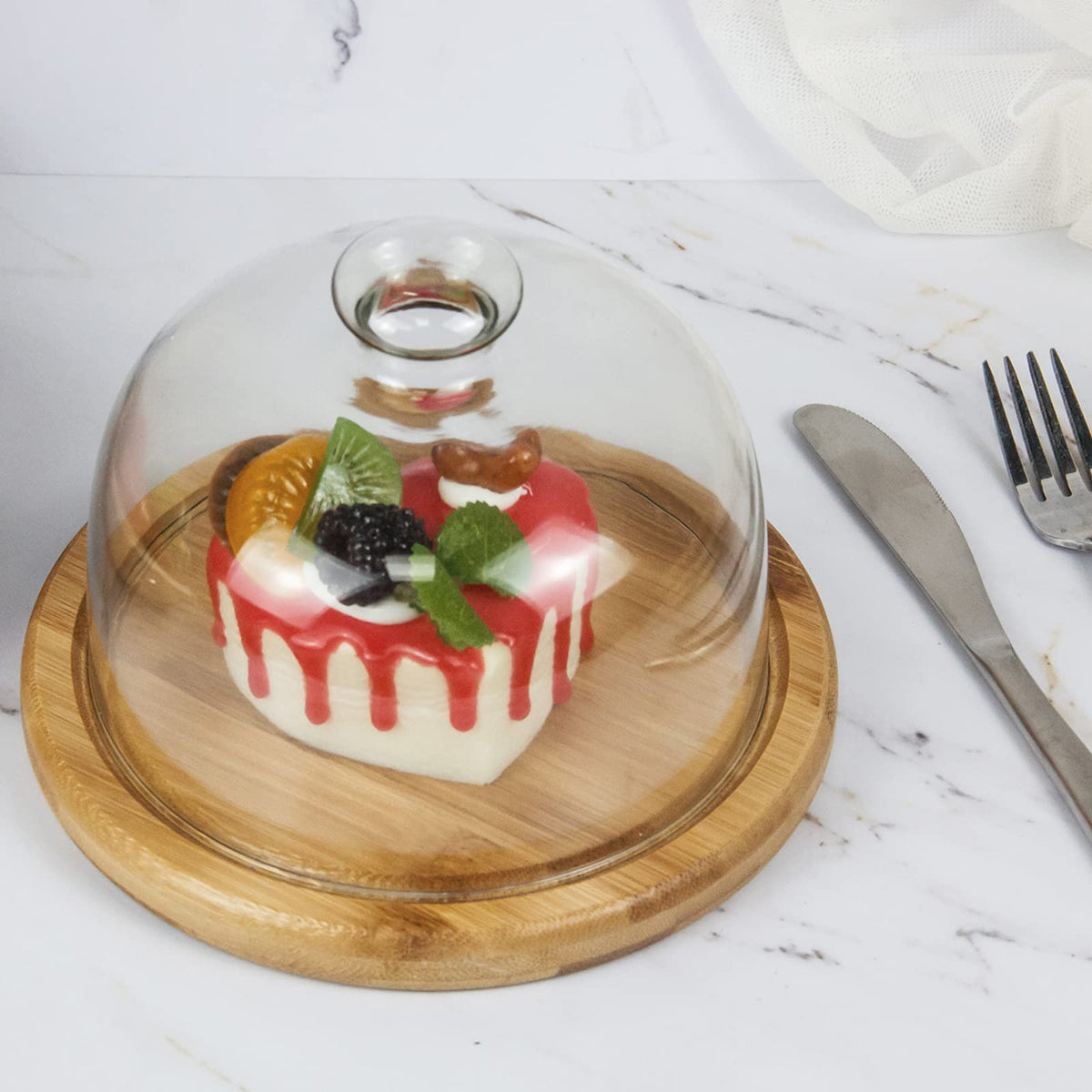 KVMORZE 5.9-inch dome highlighting mini cakes for individual servings