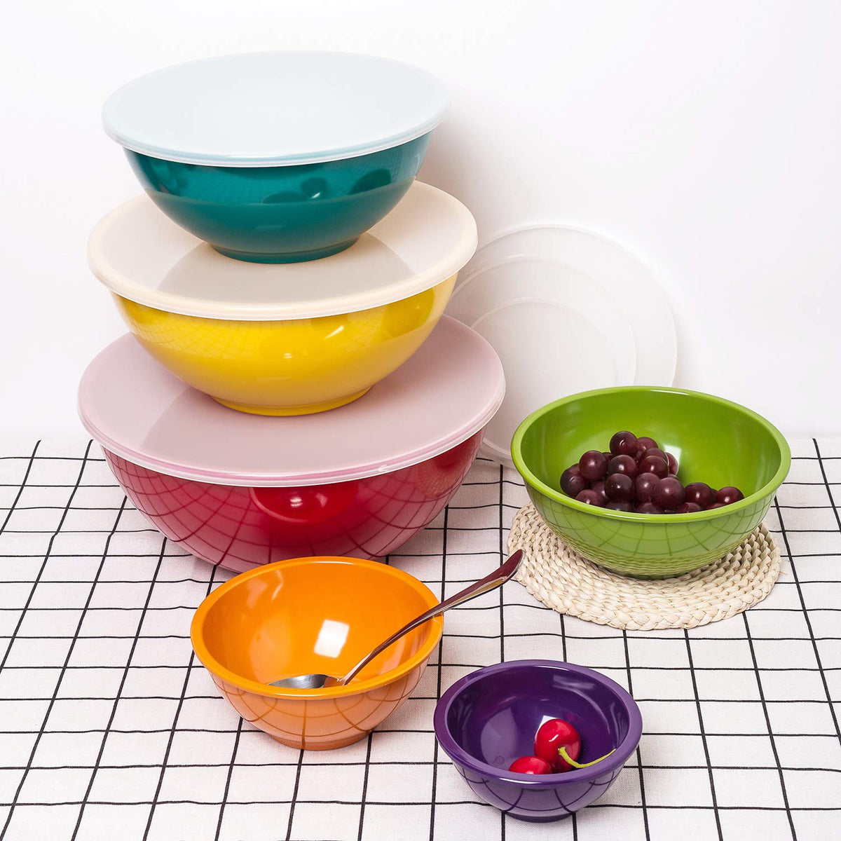 KX-WARE plastic lids sealing bowls for fresh leftovers and on-the-go meals.