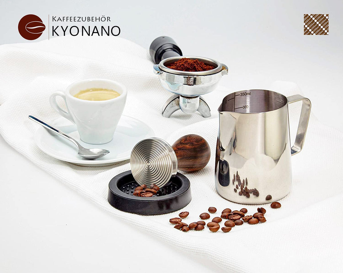 KYONANO rosewood handle ergonomic grip reduces fatigue during tamping.