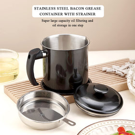 Lid and easy-grip handle facilitate hygienic pouring.