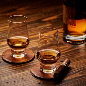 Lamarada old-fashioned style glasses highlight classic cocktail drinking experience.