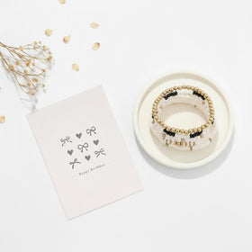 LANGASQUE flower hair clip adds cute, secure styling for any day.