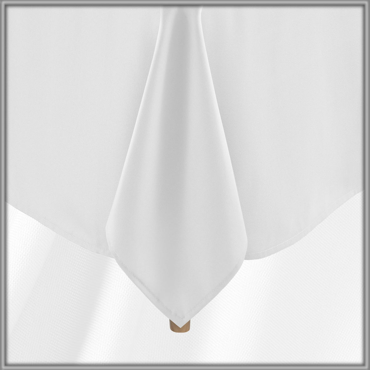 Lann's Linens color-fast dyes keep white bright through washes.