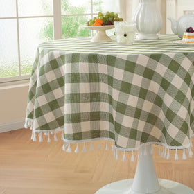Laolitou green checkered round tablecloth for cozy farmhouse dining.