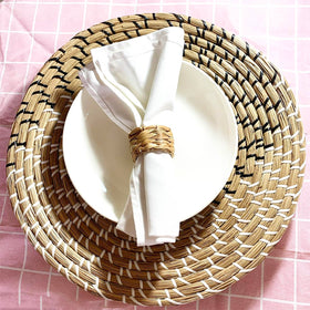 Laquedecraft handmade farmhouse napkin ring adds warmth to any table.