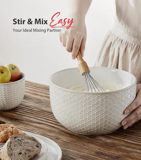 Lareina 44 oz ceramic mixing bowl ideal for medium batters and dough kneading.