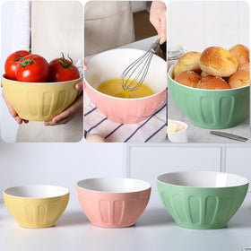 Lareina medium serving bowl perfect for salads with a cheerful finish.