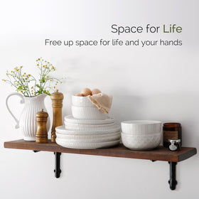 Lareina stackable design saves cabinet space during meals.