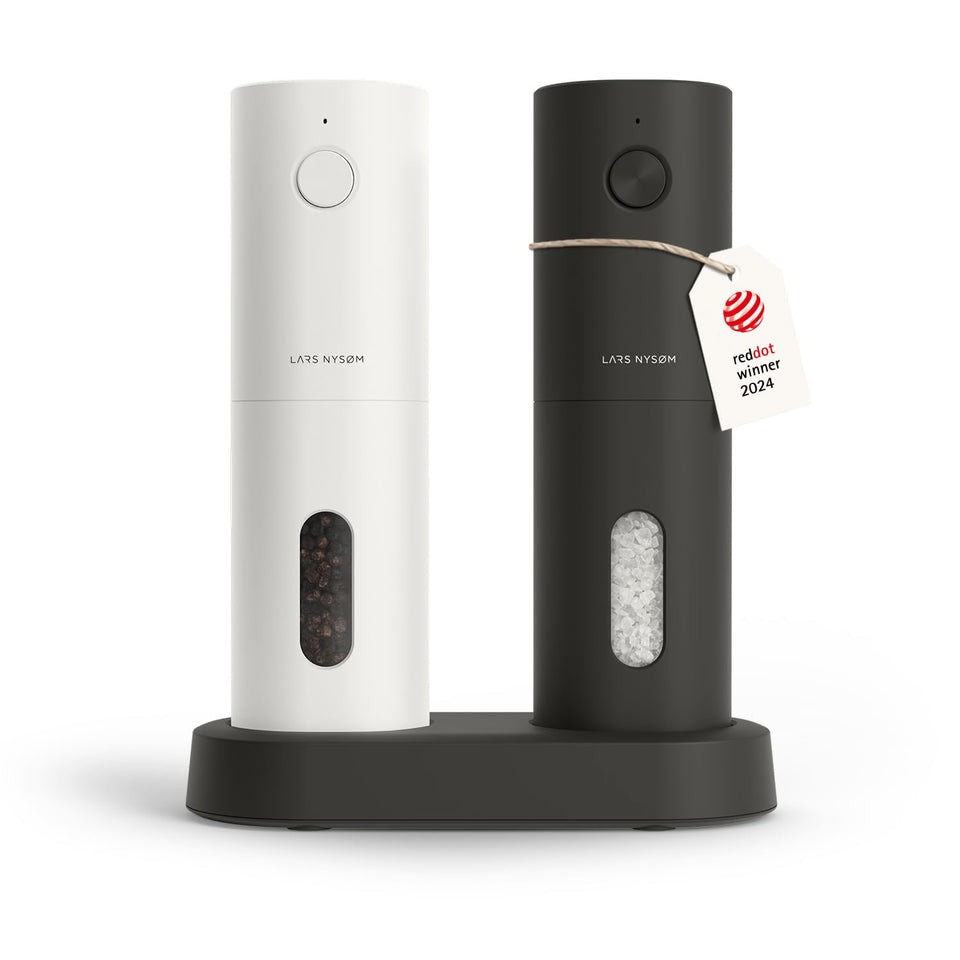 Lars Nysom electric salt and pepper grinder set front view with LED light for precise seasoning
