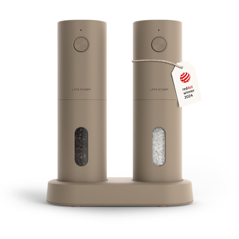 LARS NYSØM electric grinder with LED light for precise seasoning at the table.