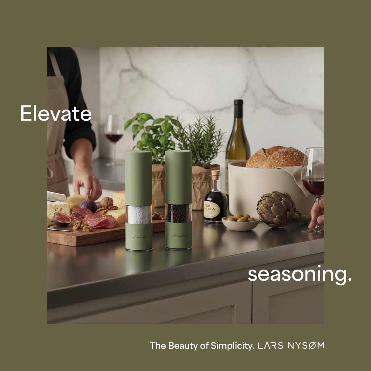 Lagom bottom cap design helps keep surfaces clean and tidy