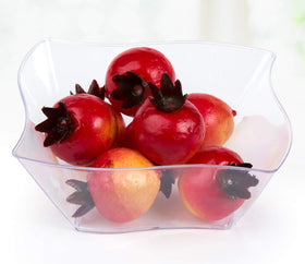 Lawei 5 oz cups ideal for tastings and dessert samplers.
