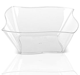Lawei crystal-clear mini dessert cups showcase treats with elegance.