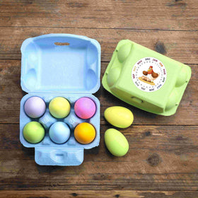 LayHyand 6-count clamshell egg box provides secure transport for fresh eggs