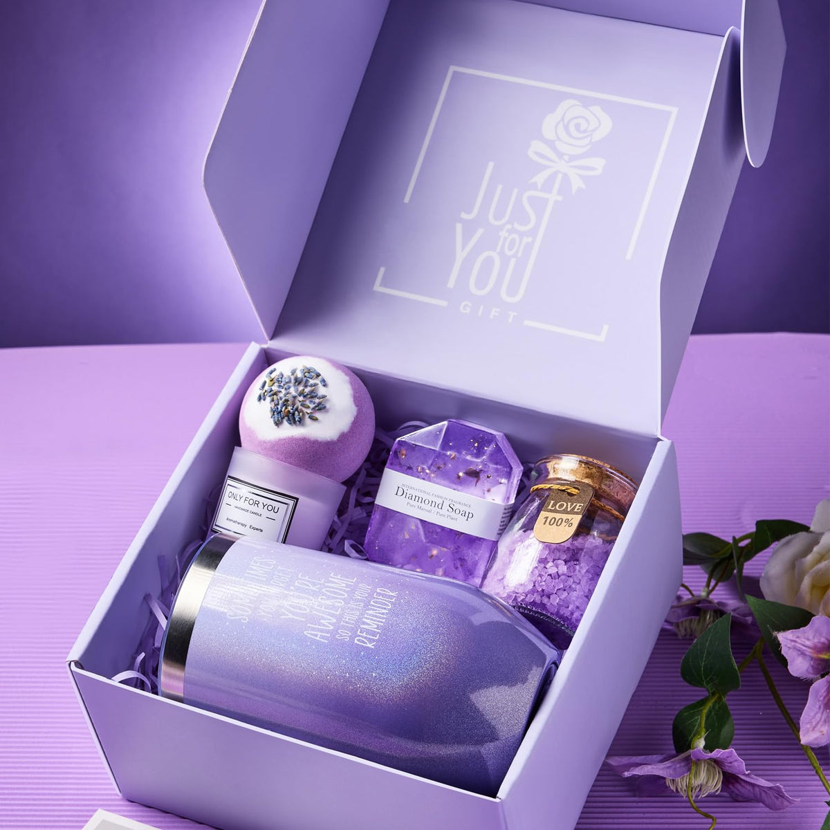 LE CADEAU lavender wine tumbler 20oz, ideal for celebrations.