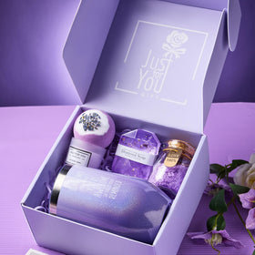 LE CADEAU lavender wine tumbler 20oz, ideal for celebrations.