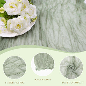 Le courant arch wedding backdrop with natural texture and flow.