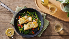 Le Creuset 10in pan demonstrates even browning and searing with minimal oil