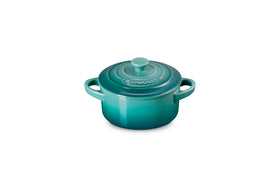 Le Creuset mini round cocotte Riviera, top view, ideal for single servings and even browning.