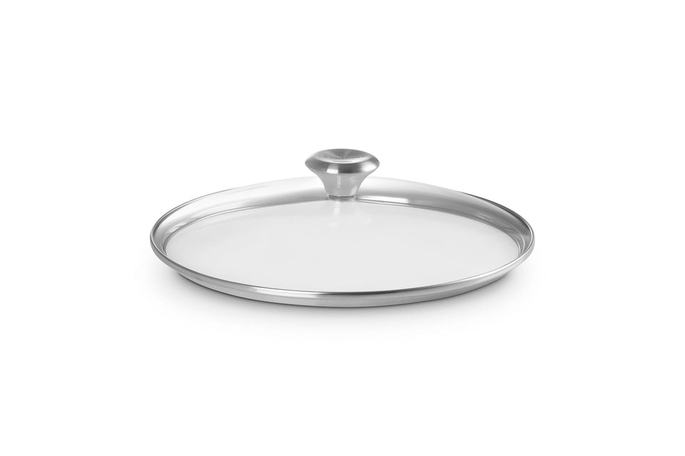 Le Creuset Signature glass lid 11-inch on skillet, clear view to monitor cooking