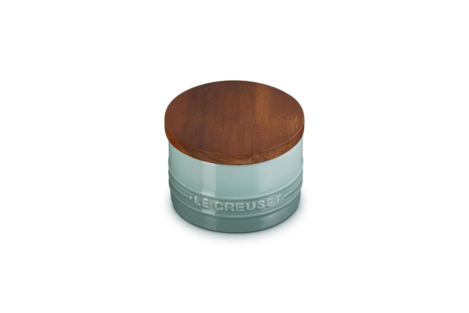 Le Creuset Signature salt cellar with wood lid preserves freshness of Sea Salt.