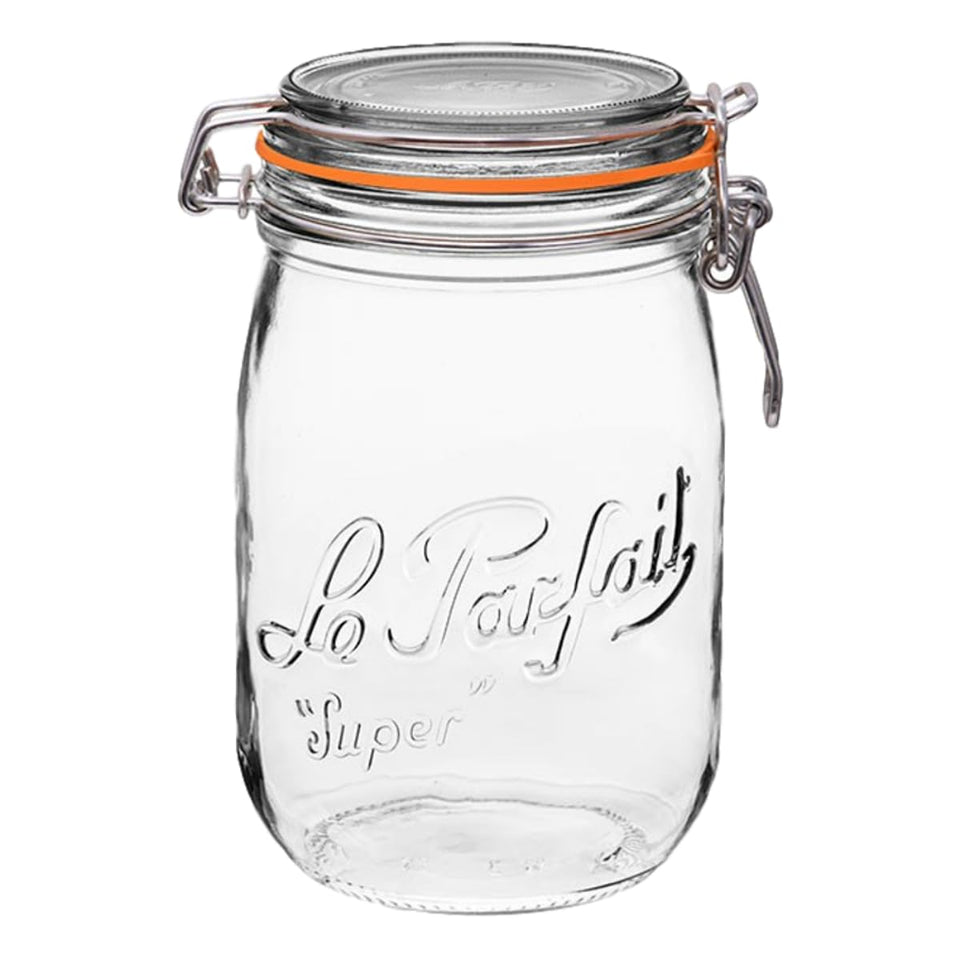 Le Parfait Super Jar 1L with airtight seal preserves freshness for canning