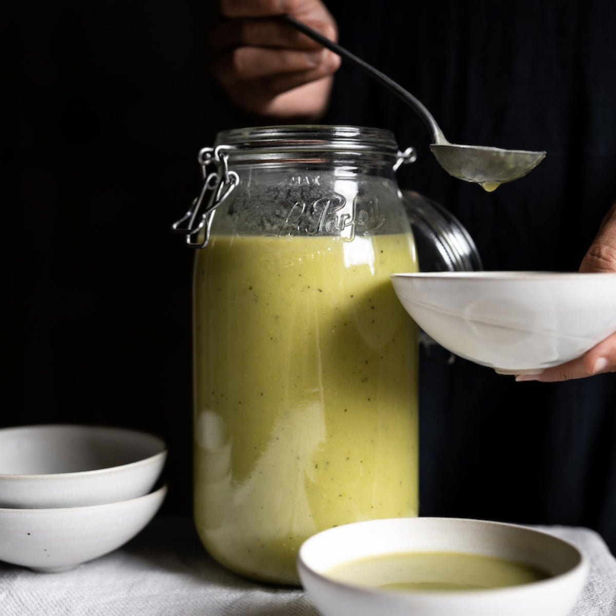 Le Parfait Super Jar 2L BPA-free glass protects food purity and safety.
